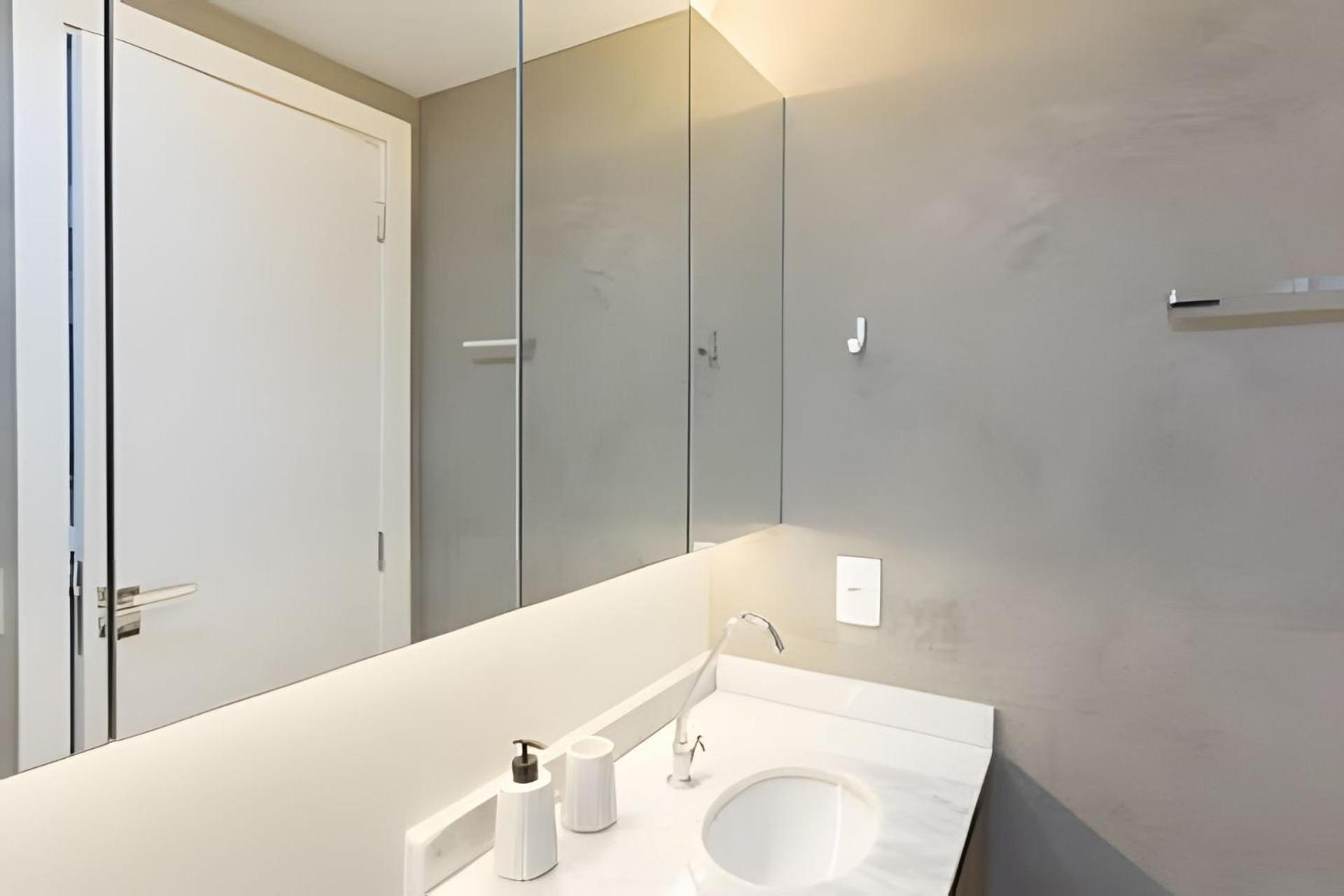Apartamento Vista Alta/academia/insper E Hosp.sao Luiz 650mts São Paulo